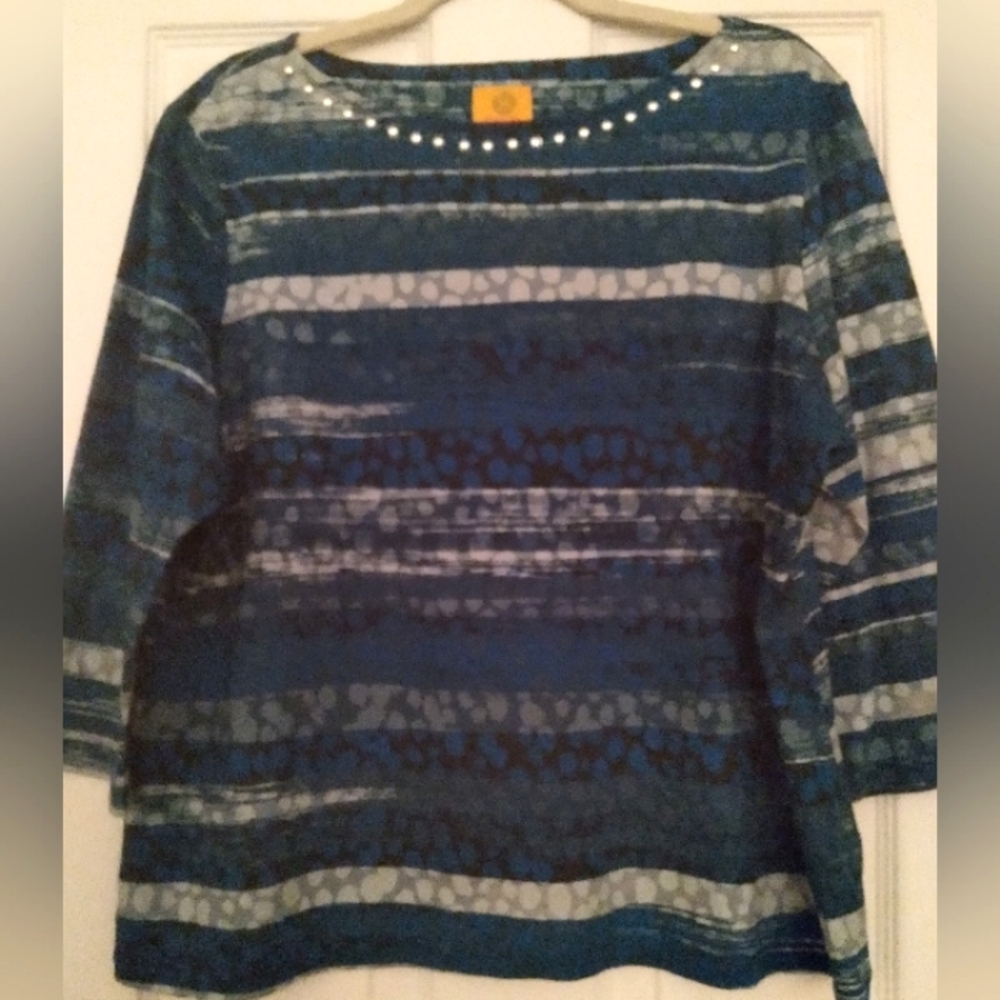 Ruby Rd. Printed Cropped Boho Eclectic Artsy Resort Cruise Cotton Top w/ Studs‎